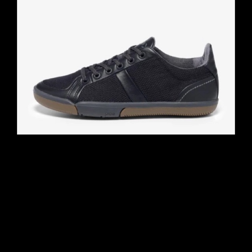 Size 40.5 Plae shoes Brand New never worn